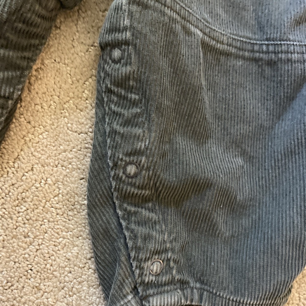 VINTAGE OSHKOSH TODDLER OLIVE GREEN CORDUROY OVERALLS BIB POCKET SIZE 18 MTHS - Picture 3 of 16